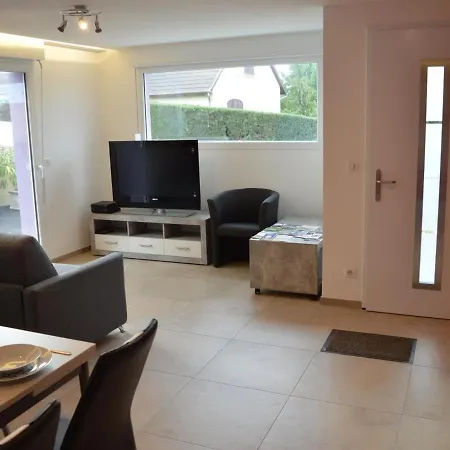 Holiday home Familial Confort A - Terrasse, Jardin, Parking, Proche Pistes Cyclables Et Randos - Fr-1-744-5 *