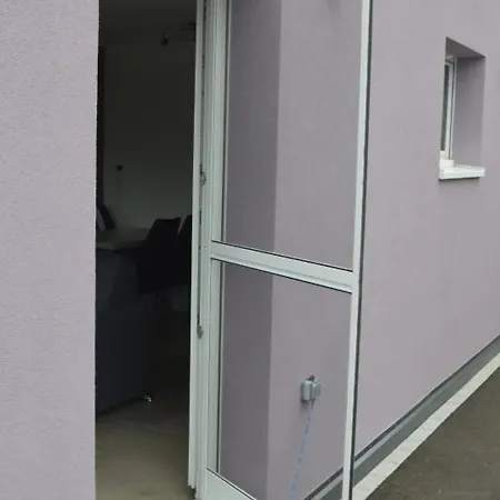 Familial Confort à - Terrasse, Jardin, Parking, Proche Pistes Cyclables Et Randos - Fr-1-744-5 Altkirch